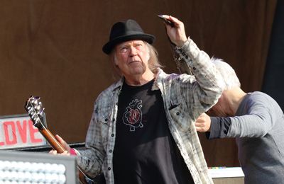 Neil Young bans BBC from broadcasting Glastonbury headline set