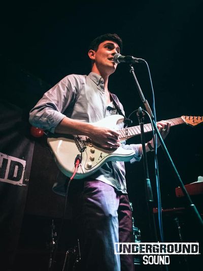 Josh Barrie On the Sauce at the Beehive: This could be the pub at the end of the world