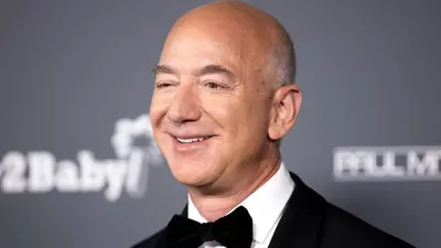 ‘You can have all the money in the world’: Jeff Bezos’ wedding welcome party spirals out of his control as bride and the guests flee
