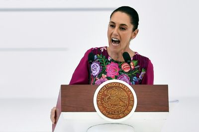 Claudia Sheinbaum Criticizes AG Pam Bondi for Calling Mexico a Foreign Adversary: 'She's Not Well Informed'
