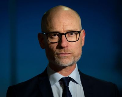 Stephen Kinnock stares into the abyss as he carries can for welfare U-turn