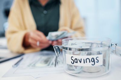9 Small Lifestyle Changes That Can Lead to Big Savings