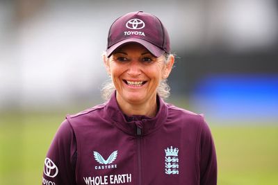 Charlotte Edwards has England ‘focused on winning’ again – Lauren Bell