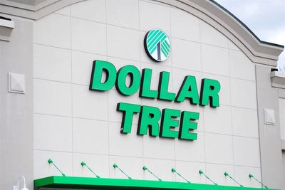 Dollar Tree Stock Hits a Pivotal Point, Can It Continue?