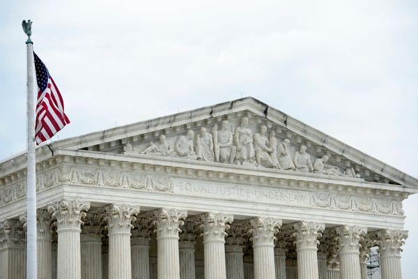 Supreme Court bans anyone under 18 from viewing pornography in Texas