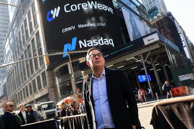 This AI CEO just doubled his wealth to $10 billion in 12 days—that’s over 100x faster than other billionaires, despite having zero tech background