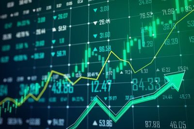 Wall Street Hits Record Highs, Nike Jumps 18%: What's Moving Markets Friday?