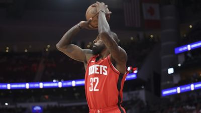 Report: Rockets to Re-Sign Three Key Veterans for Next Season