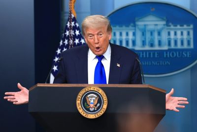‘I love you!’ Trump gushes over reporter from MyPillow guy’s network for lobbing softball at him