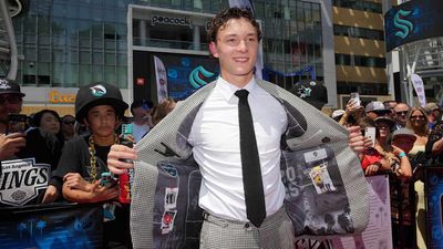 Islanders' Matthew Schaefer Paid Touching Tribute to Mom With Special Suit