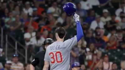 Astros Fans Give Kyle Tucker Standing Ovation in His Return to Houston