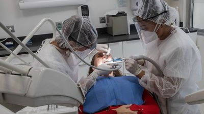 Who earns the most in France? Official stats and job listings reveal best-paying jobs