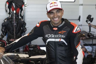 Martin 'free to sign with anyone' in MotoGP, insists manager