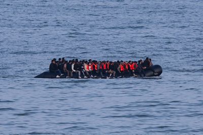 Blow for Starmer as five EU countries oppose ‘one in, one out’ migrant deal with France
