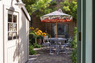 Every Garden Needs a Mirror — 5 Ways to Design Them in That Make for a Focal Point That Makes Your Space Look Bigger