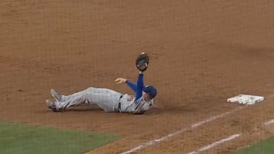 Freddie Freeman's Unbelievable Scoop at First Base Saved Dodgers' Win vs. Royals