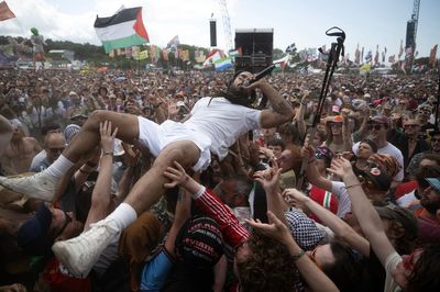 Police launch criminal investigation into Bob Vylan and Kneecap Glastonbury sets amid furore over chants