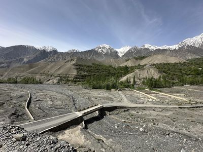 Pakistan slams climate ‘injustice’ as deadly floods hit country again