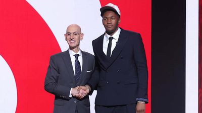 Derik Queen Determined to Make Pelicans Exec Look Like 'Genius' for Ridiculed Draft Trade