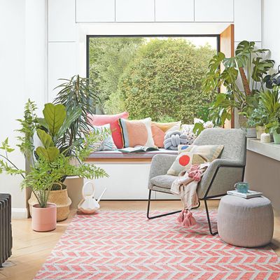 Experts warn you’ve been using your fan wrong this summer – where to place it to cool a home fast