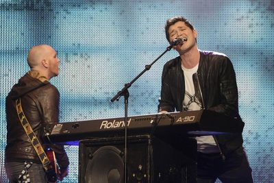 The Script pay tribute to late guitarist Mark Sheehan during Glastonbury set