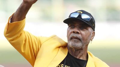 MLB World Mourns Death of Pirates Hall of Famer Dave Parker