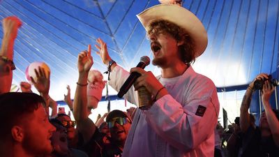 "Like Gogol Bordello getting pegged by Killing Joke." Missed out on seeing Fat Dog at Glastonbury? Then you messed up