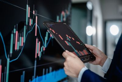 New To Investing? Vincent Chan Says Low-Cost Index Funds Are the Easiest Way to Get Started