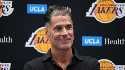Lakers Expected to Pursue Reunion With NBA Champion Stretch Center