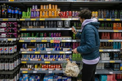 Supermarkets told to play a bigger role in NHS fight against obesity