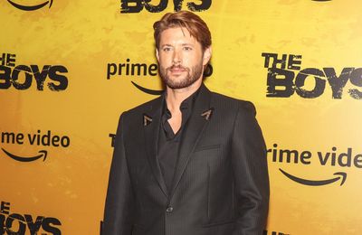 Jensen Ackles weighs in on Batman casting: ‘I’ll cross ’em!’