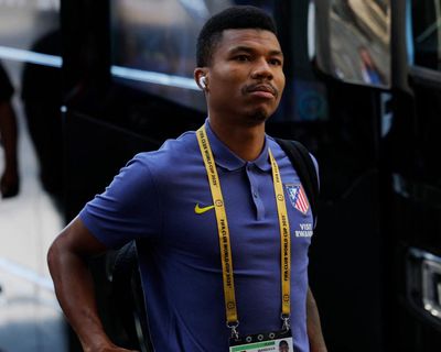 Calvert-Lewin announces Everton exit, Sunderland in talks with Atlético’s Reinildo