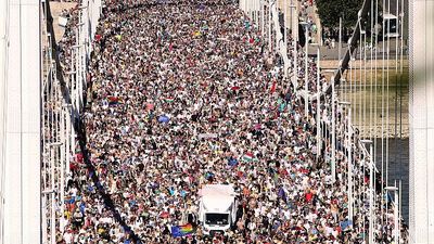 Budapest Pride: Unprecedented crowd defies Hungarian government at 'illegal' march