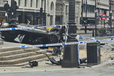 Young man in life-threatening condition after car ploughs into fountain at London Piccadilly Circus