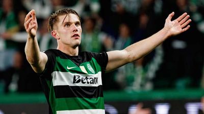 ‘Strong Possibility’—Arsenal, Man Utd Sent Viktor Gyokeres Transfer Message by Club Chief