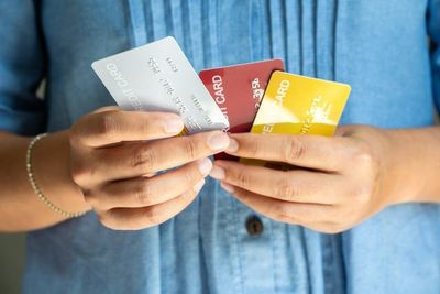 US Credit Card Debt Hits $1.18 Trillion As Americans Downplay What They Owe