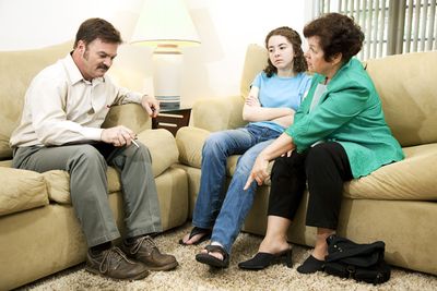 8 Types of Parents Adult Children Secretly Avoid