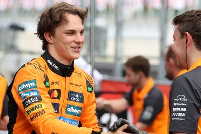 Piastri blasts Alpine 'still f*** me over all these years later' on team radio