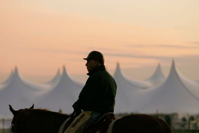 D. Wayne Lukas death: Horse racing pays tribute to Hall of Fame trainer