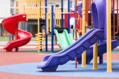9 Wild Playground Games from the ’60s That Are Now Banned