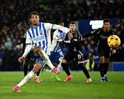 Chelsea agree seven-year deal to sign João Pedro from Brighton