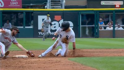 White Sox Rookie Hits the Brakes at Second Base to Pull Off Incredible Steal