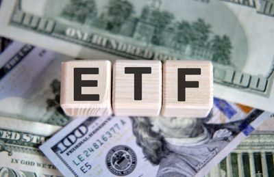 'People Should Not Diversify Their Investments' -- Cardone On The ETFs and Mutual Funds