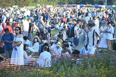 Wimbledon 2025: Thousands of tennis fans swelter in queue as hottest-ever start to championships confirmed