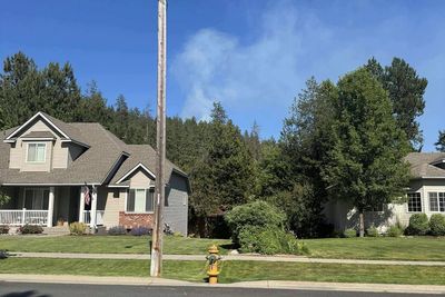2 killed in sniper ambush as Idaho firefighters come under siege from rifle fire