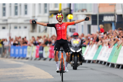 'I'm over the moon, it's a bit of a dream' - Sam Watson escapes to men's road race victory at British National Championships