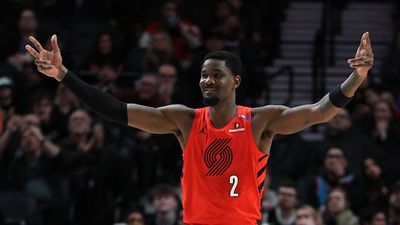 Deandre Ayton Will Become a Free Agent After Contract Buyout With Trail Blazers