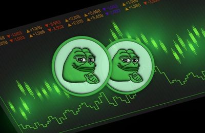 Pepe Leaps Ahead Of Dogecoin, Shiba Inu Sunday Night: Analyst Expects 'Jackpot July' For Frog-Themed Crypto