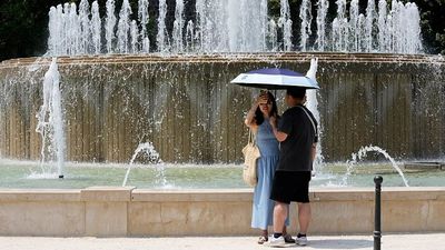 Europe sizzles under severe heatwave sparking health alerts and wildfire warnings