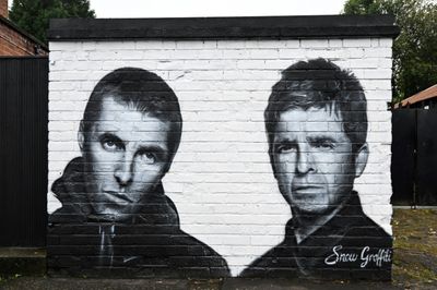 Oasis Ride Britpop Revival As 90s Make Nostalgic Comeback In UK